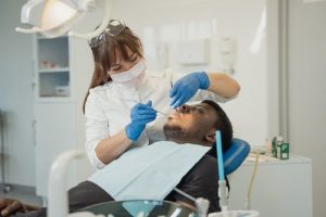 Read more about the article The Incredible Benefits of Root Canal Treatment