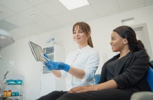 Implants and Teeth Whitening: Aesthetic Dentistry